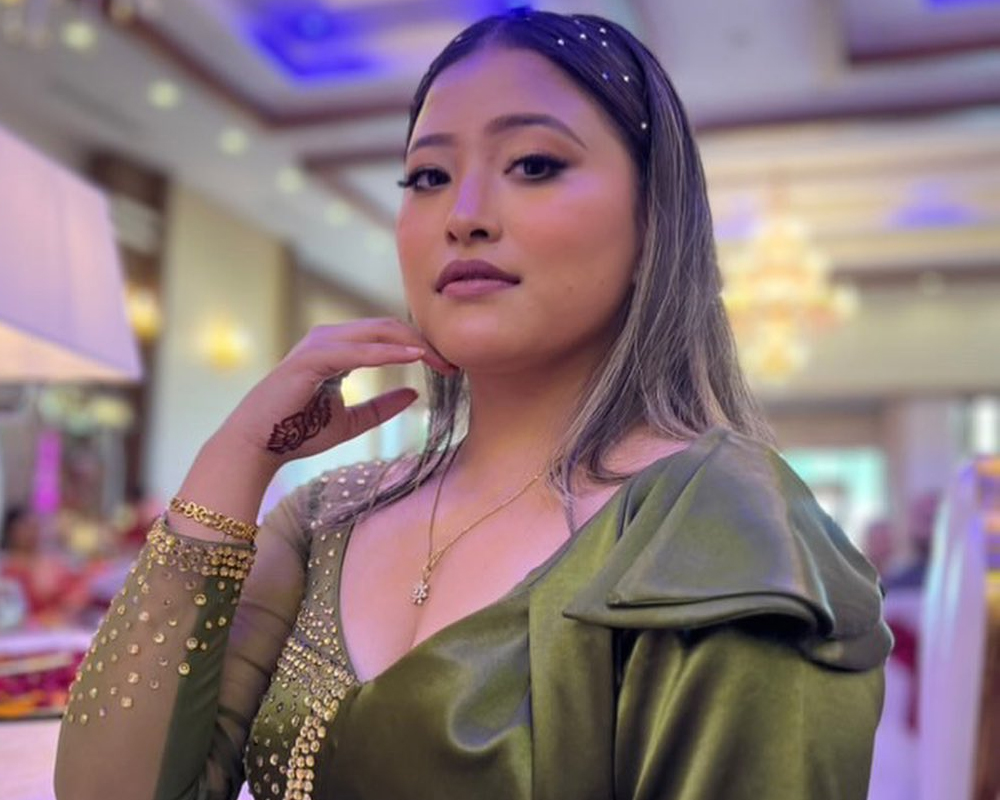 Party and event makeup